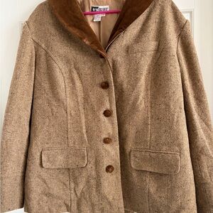 Towncraft Tan Wool-Blend Blazer with Brown Velvet Collar